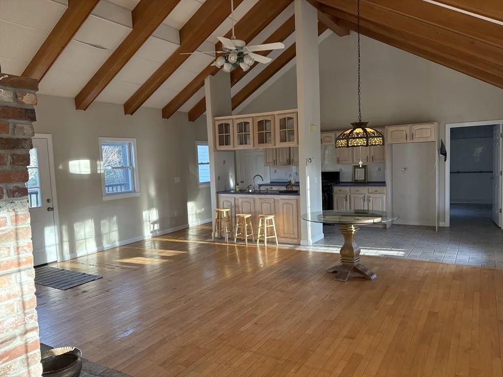 186 County Rd, West Wareham