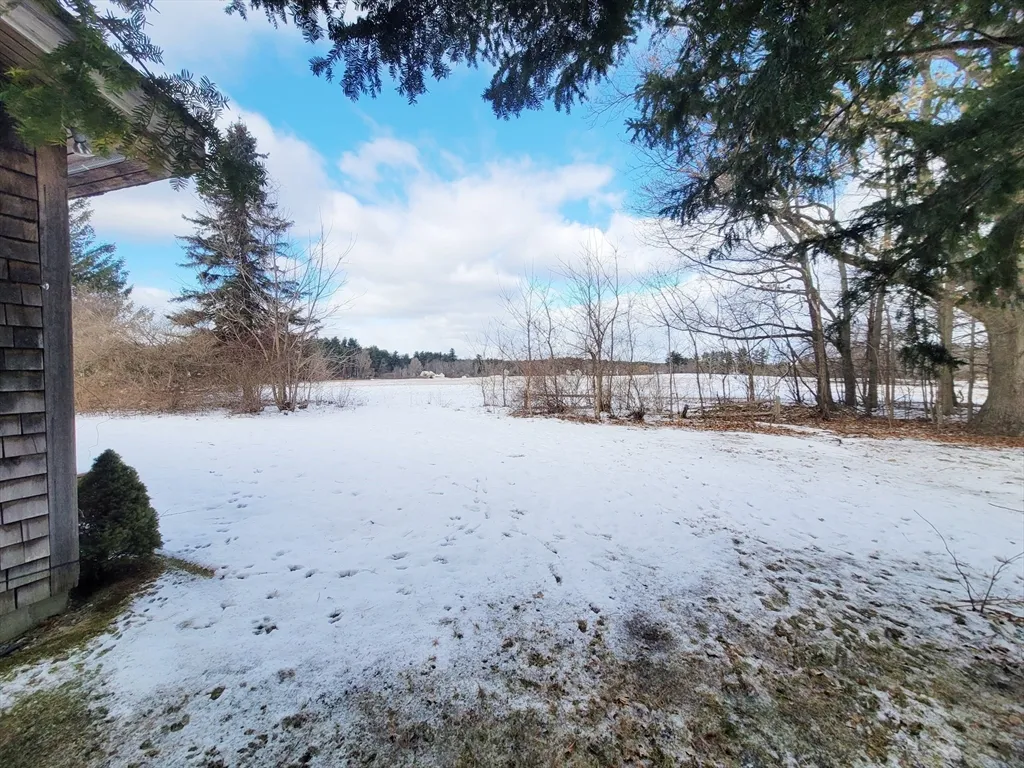 46 Long Hill Rd, Groton