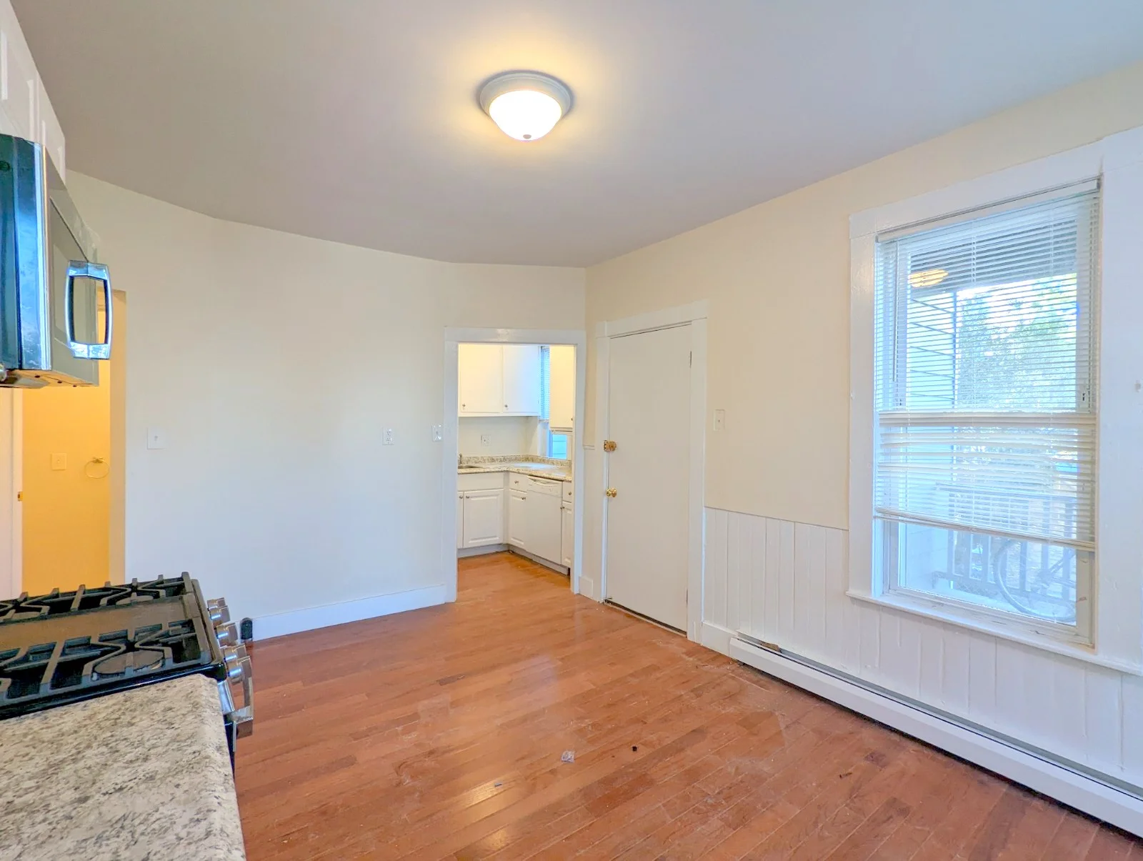 21 Thorndike St, Davis Square