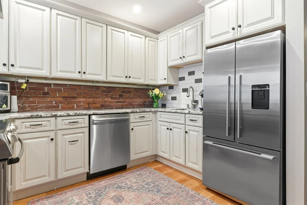 122 Fulton St, North End