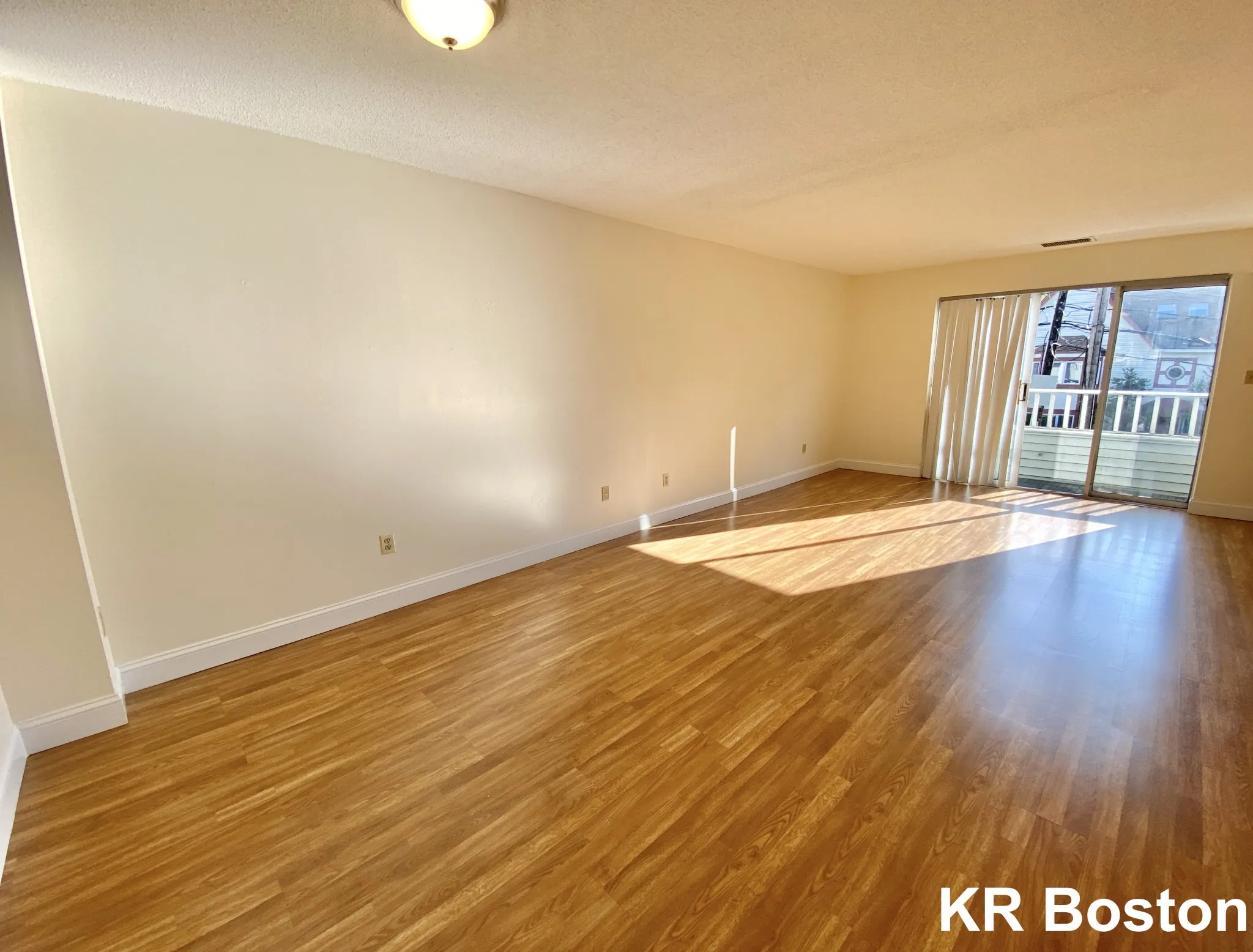 148 North Beacon St, Brighton