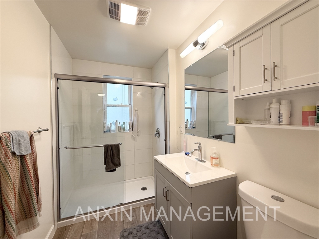 72 Easton St, Lower Allston