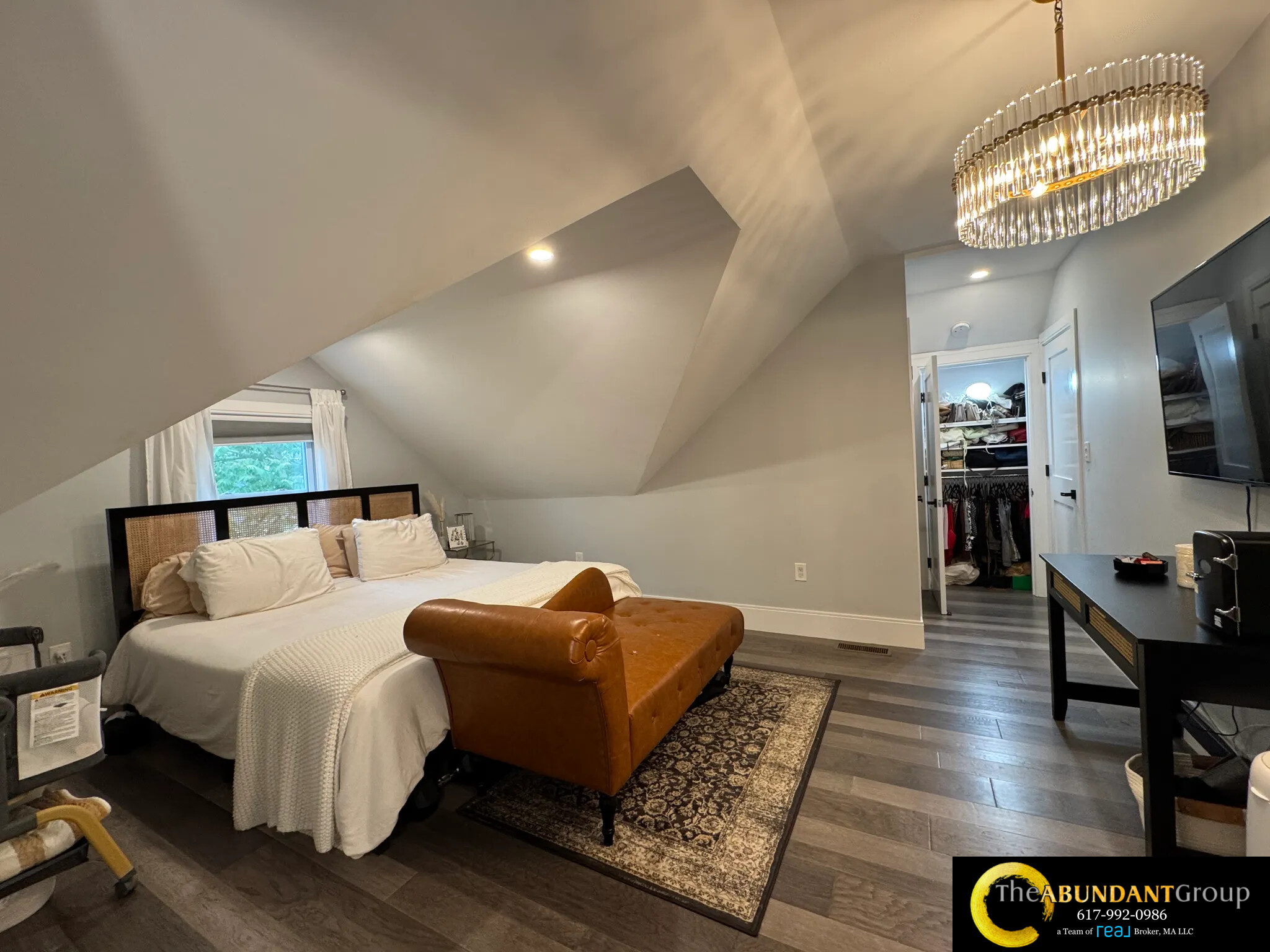 66 Calvary St, South Side