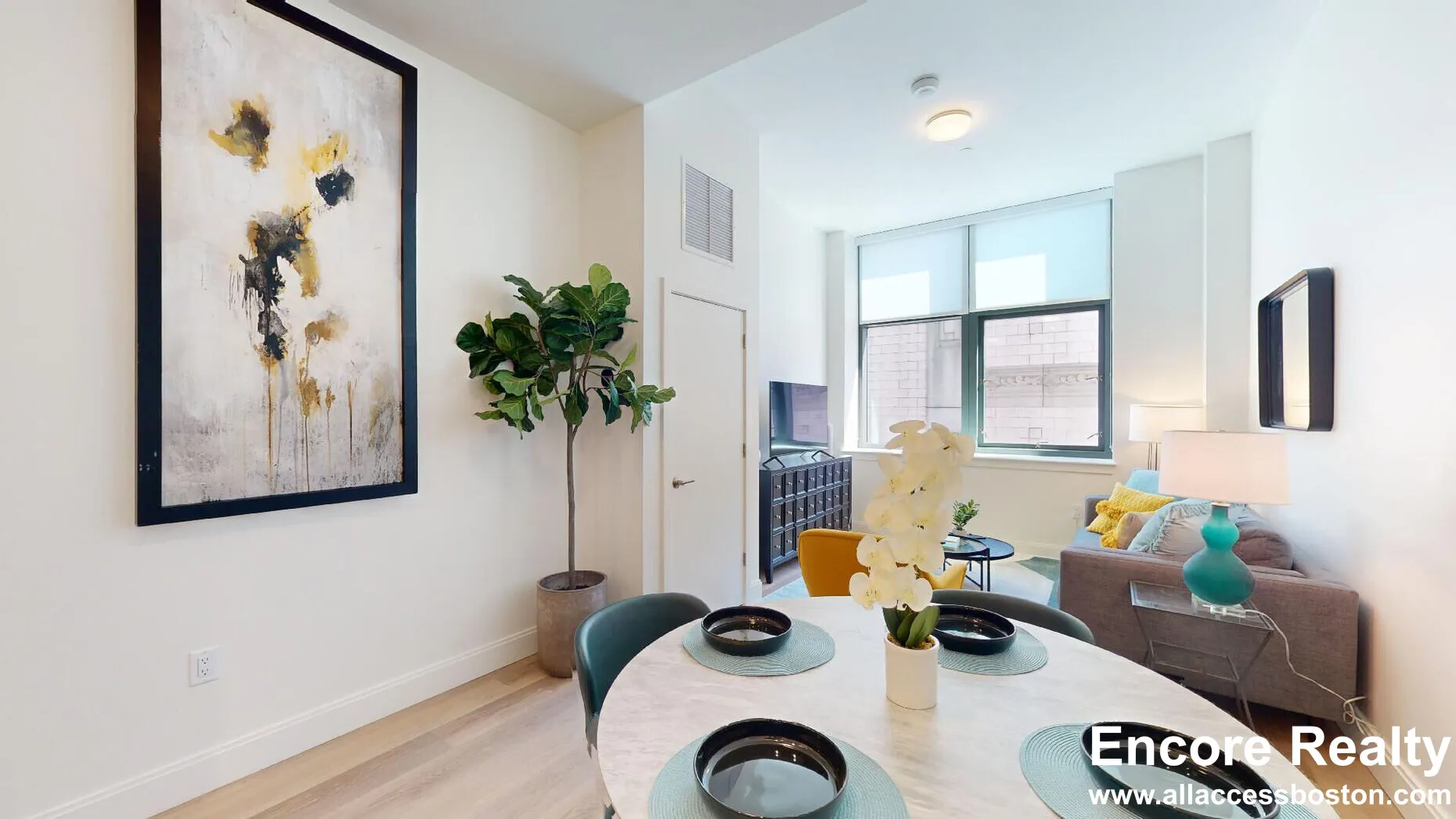 1079 Commonwealth Ave, Allston