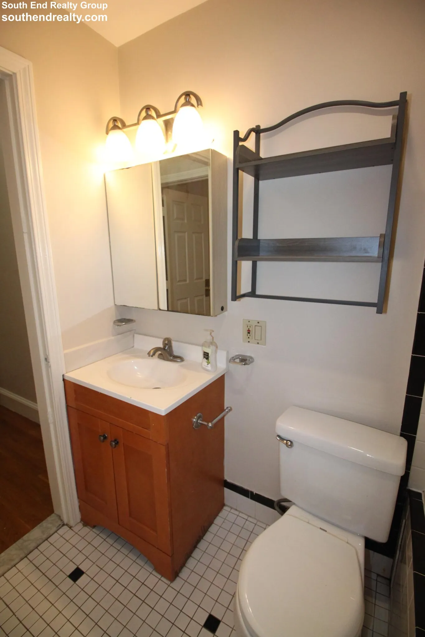 11 Worcester St, South End