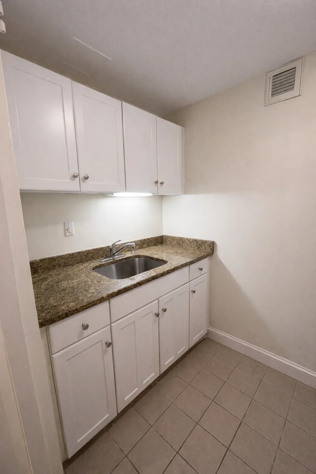 6 Juniper St, Brookline Village