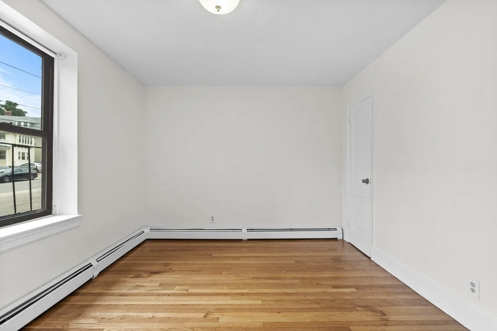 11 Victory Rd, Dorchester