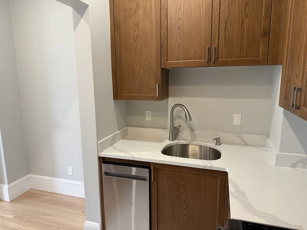 147 West Concord, South End