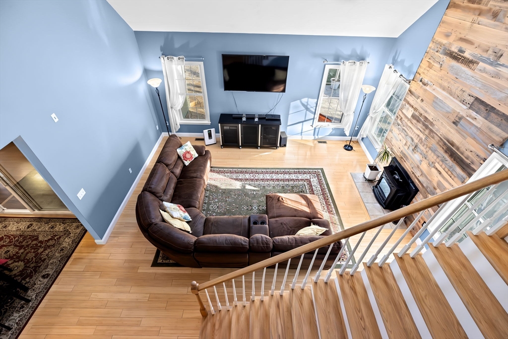 13 King Philip Way, East Freetown
