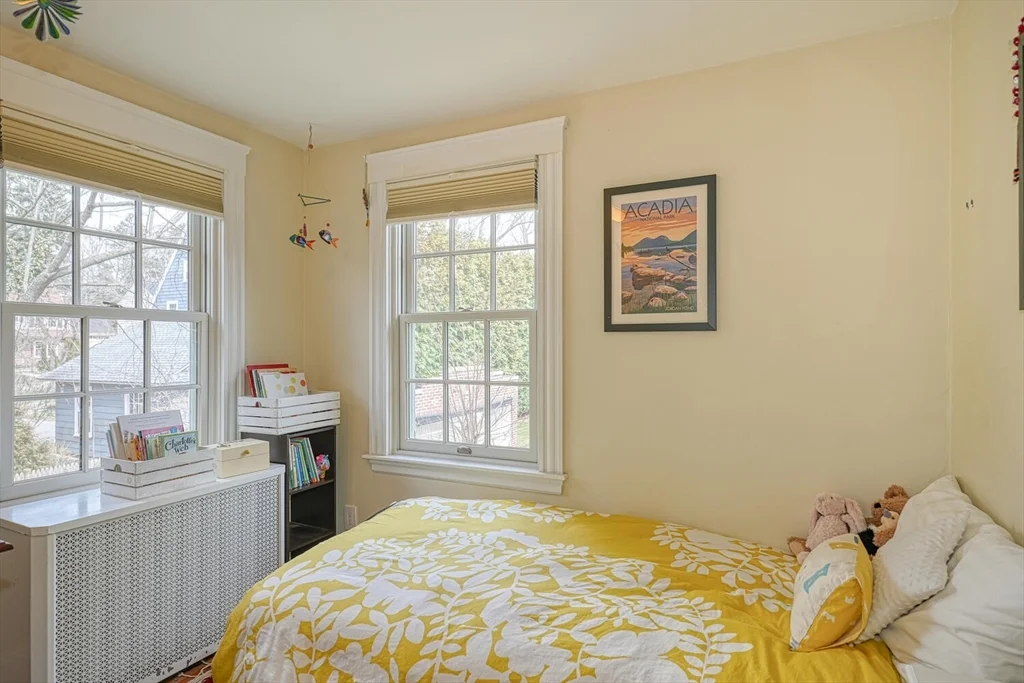 60 Kilburn Rd, Belmont