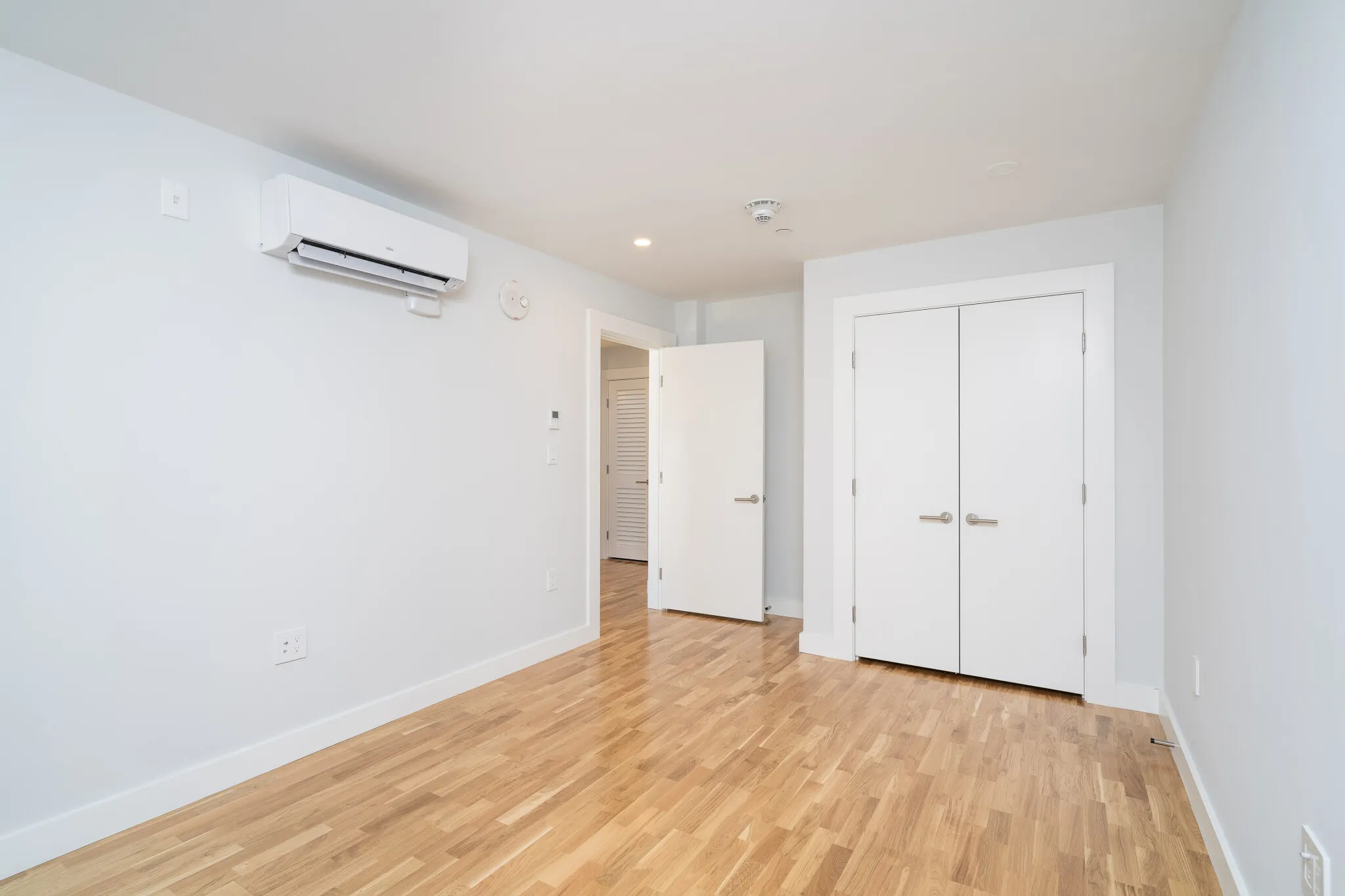 1410 Columbia Rd, South Boston