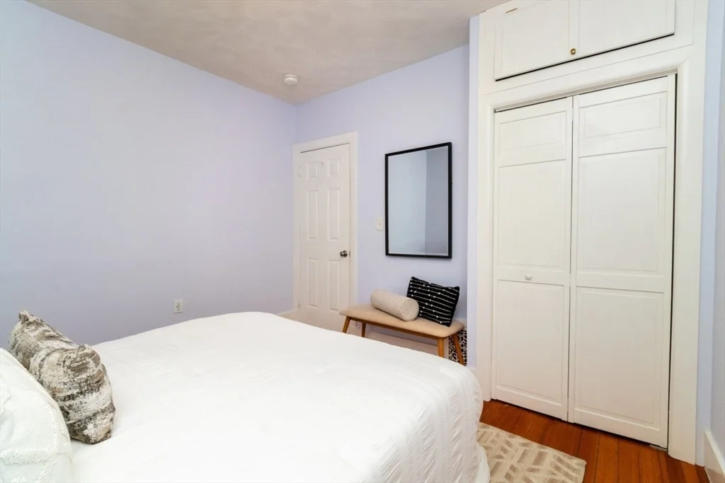 23 Wenham St, Jamaica Plain