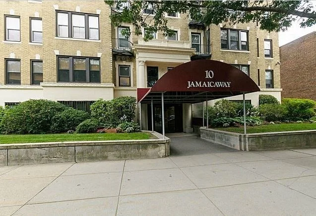 10 Jamaicaway, Jamaica Plain