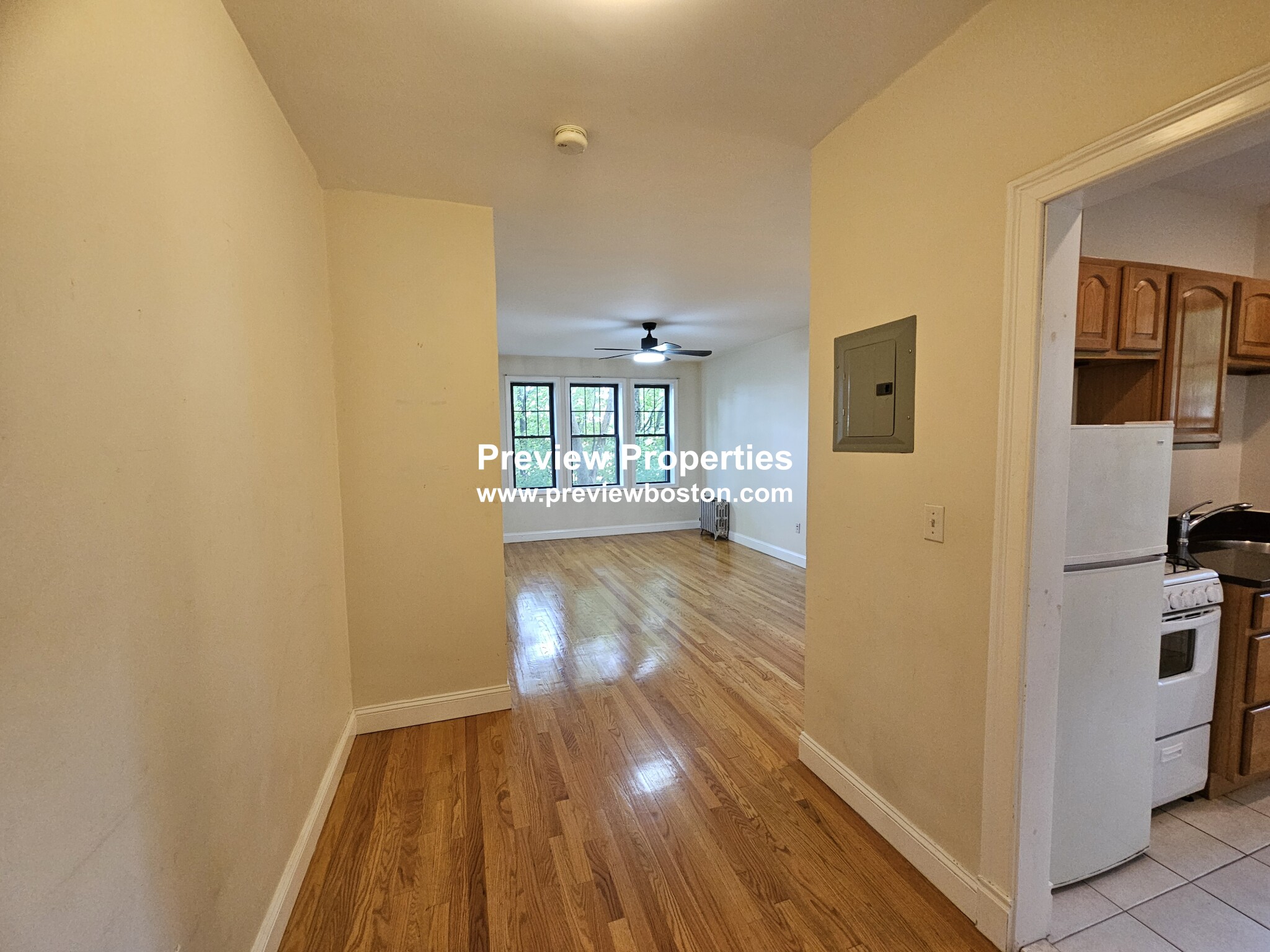 1999 Commonwealth Ave, Brighton