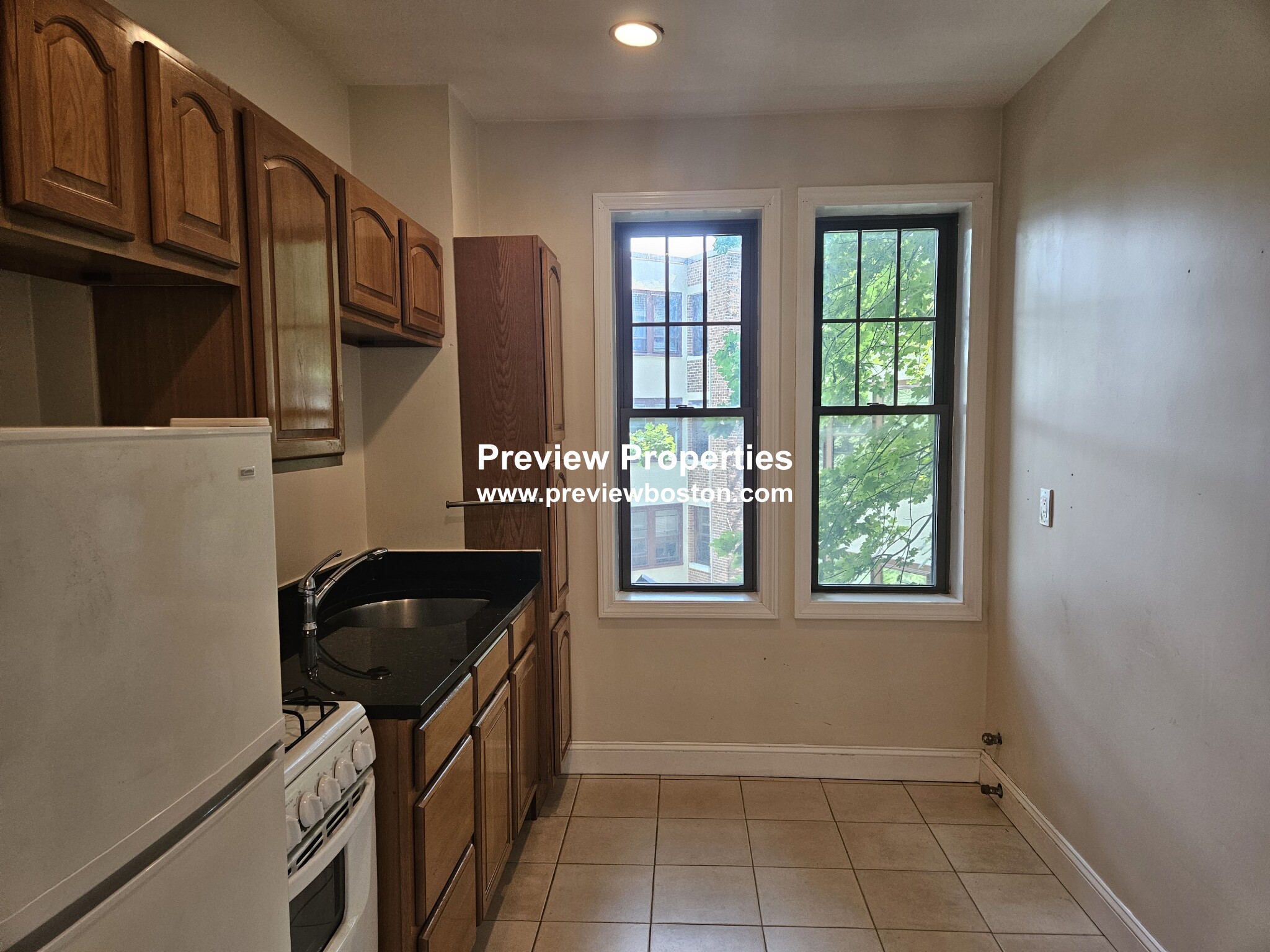 1999 Commonwealth Ave, Brighton