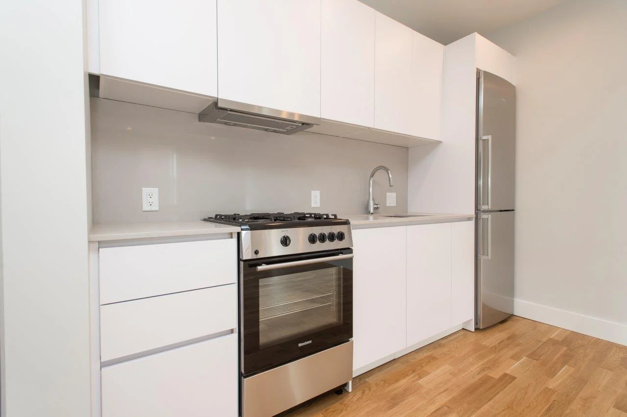 136 Highland Ave, Winter Hill
