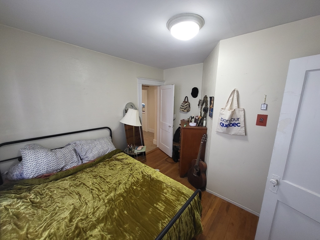 20 Morrison Ave, Powder House Square