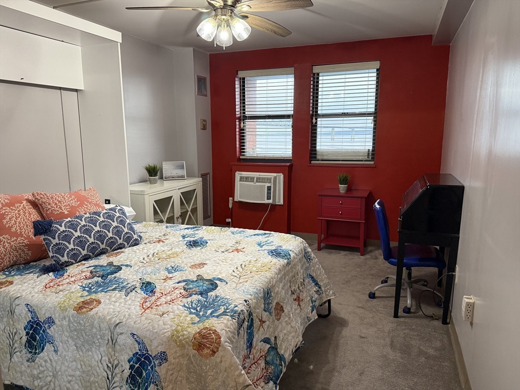 750 Davol St, Fall River