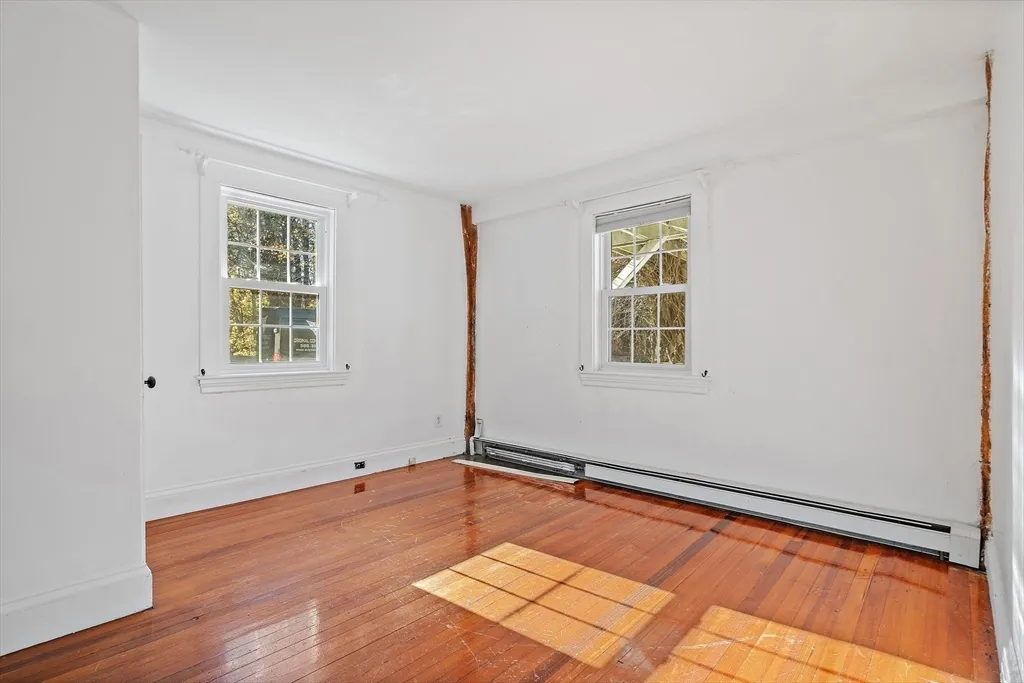 379 Concord Rd, Sudbury