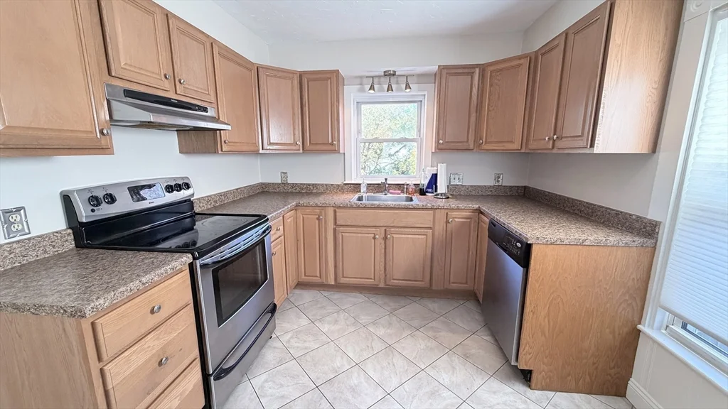 391 Commercial St, Braintree