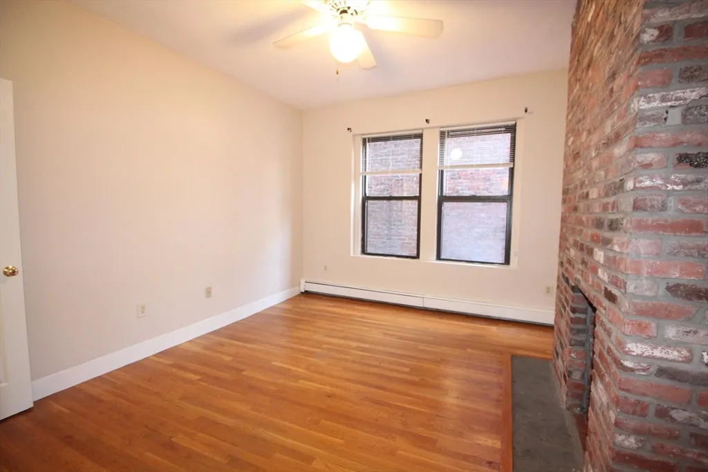 11 Worcester St, South End