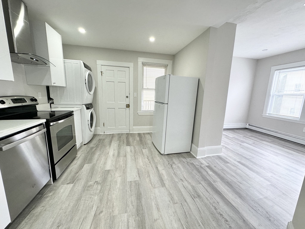 57 Burrell St, Roxbury