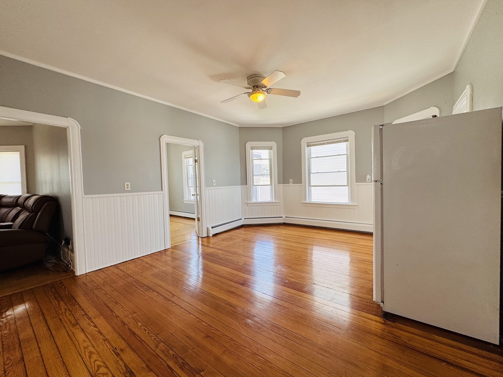 171 Hunter St, Fall River