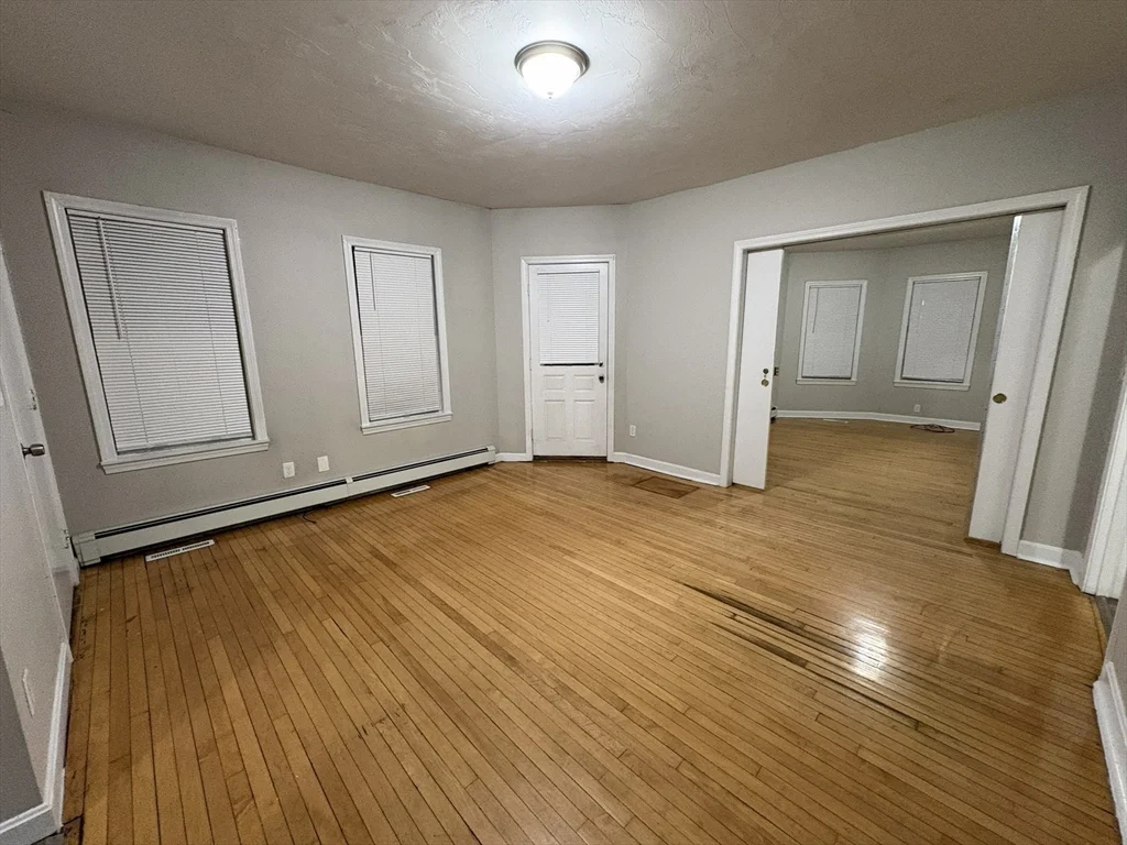 171 Pleasant St, Attleboro