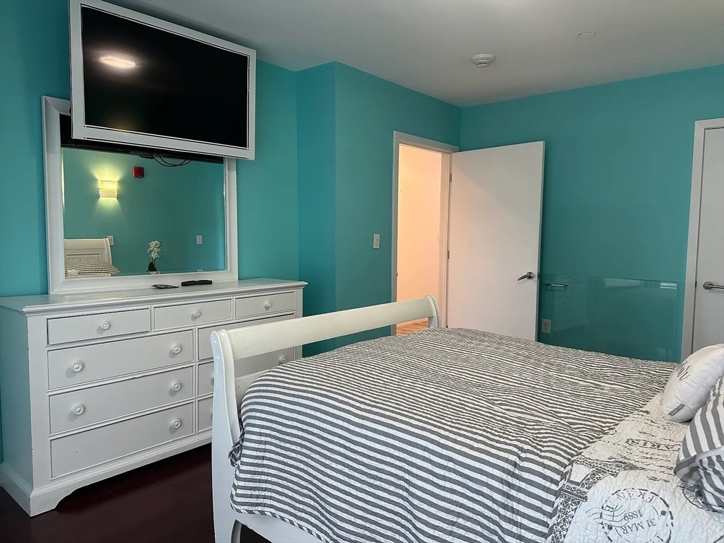 100 Station Landing, Wellington