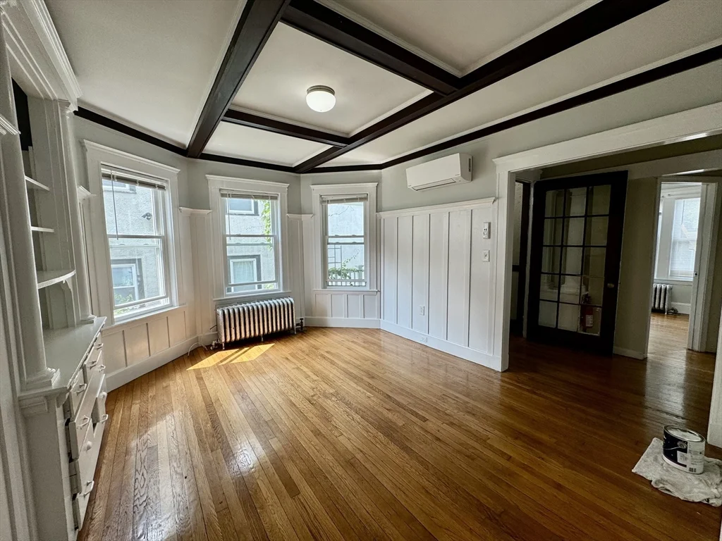 28 Boulevard Ter, Allston