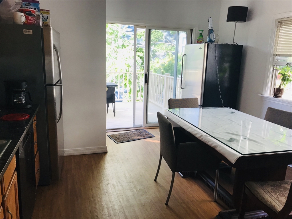 5 Lexington Ave, Powder House Square