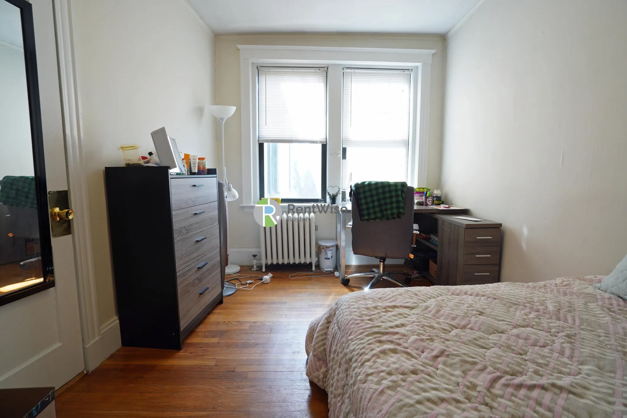 294 Harvard St, Mid-Cambridge