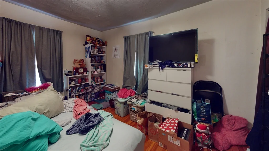 9R Winship, Brighton