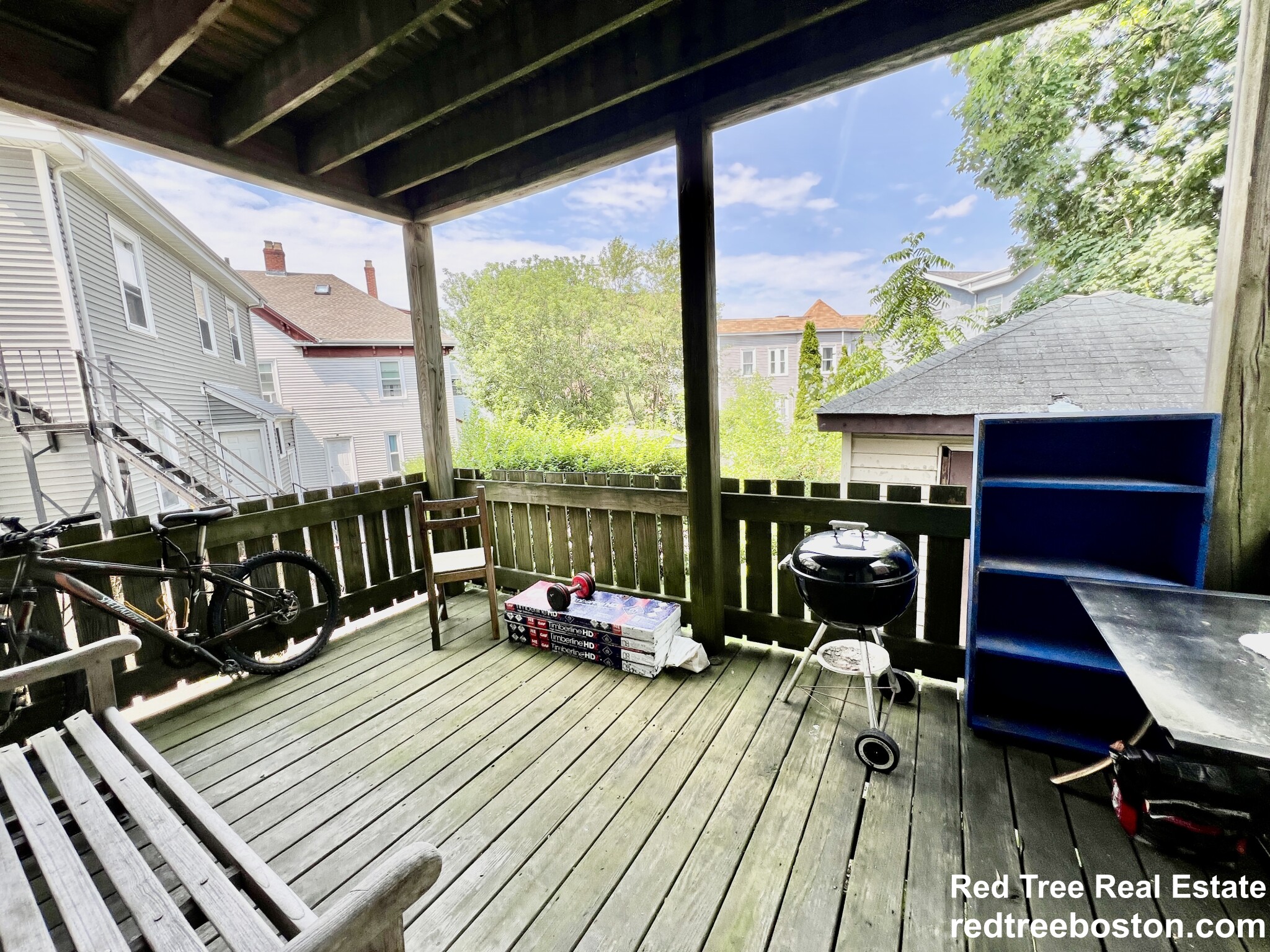 4 Adella Pl, Allston