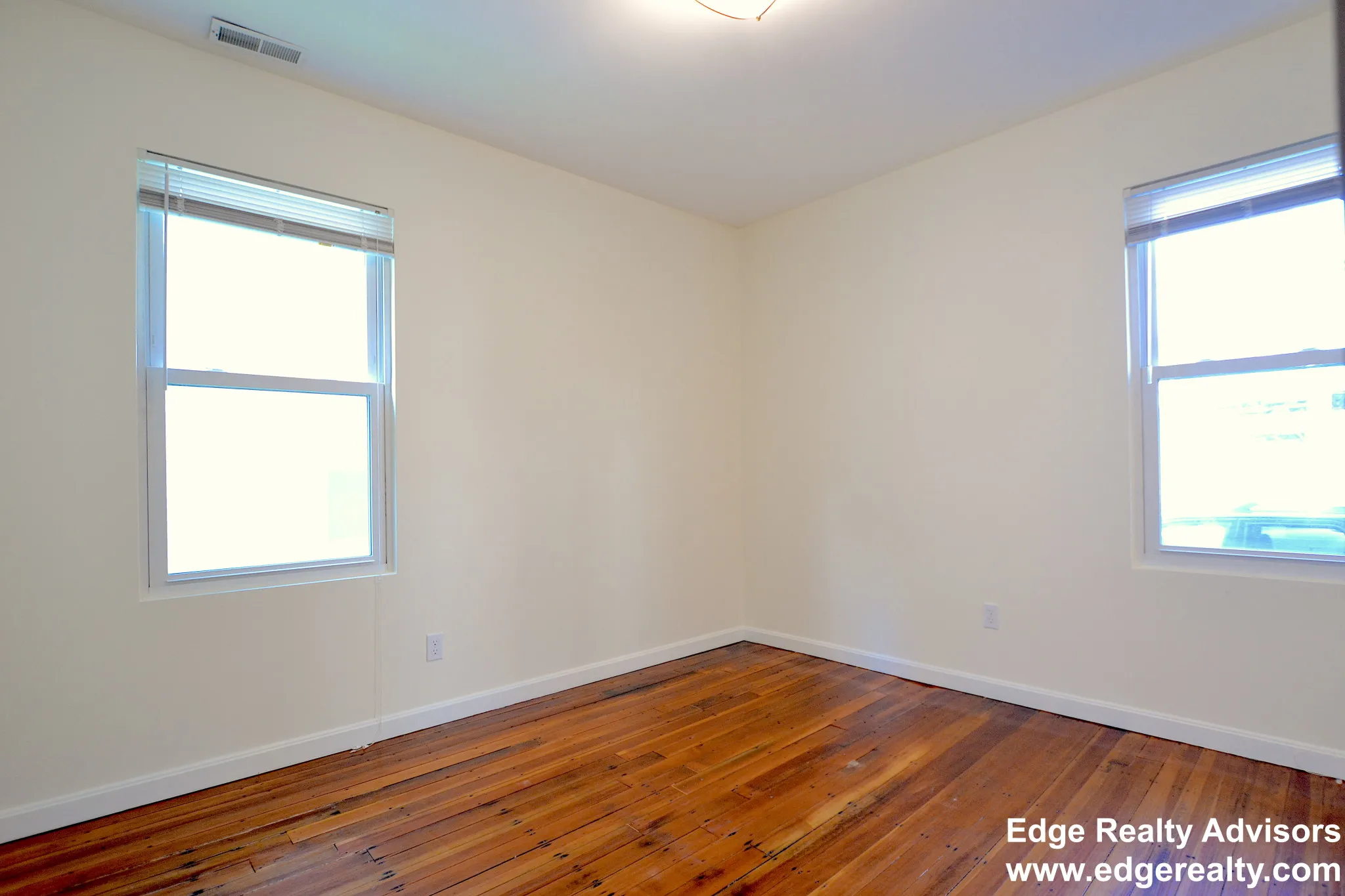 5 Smythe St, Boylston Street