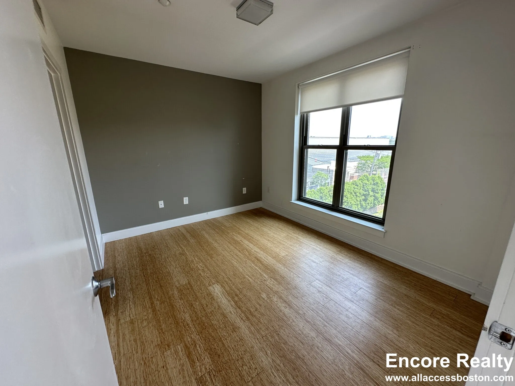 40 Malvern St, Allston