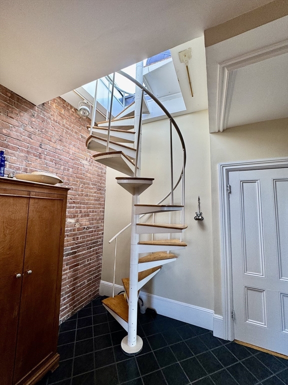 4 Monument Sq, Charlestown