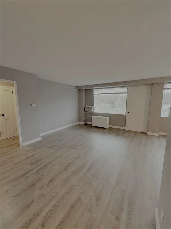 846 Massachusetts Ave, Arlington Heights