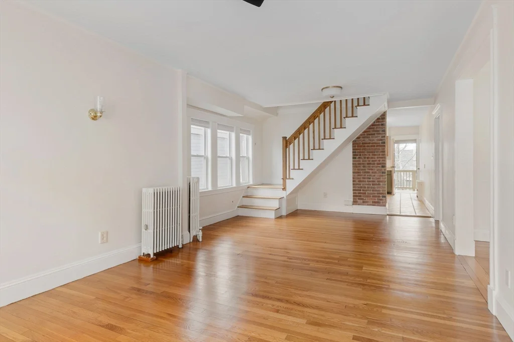 29 Sherman St, Neighborhood 9