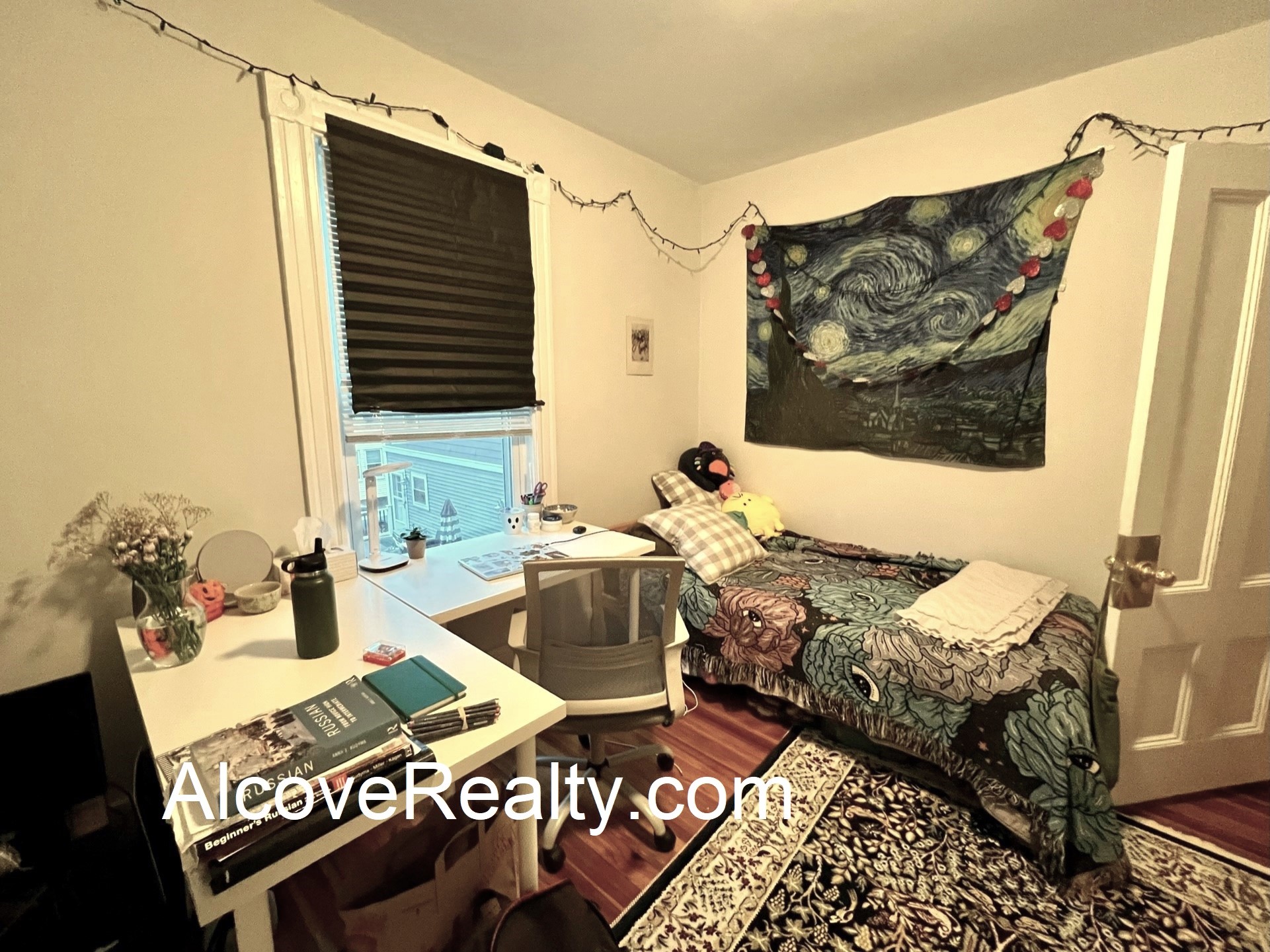 69 Raymond Ave, West Somerville