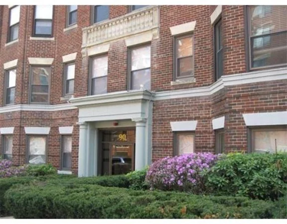 90 Brainerd Rd, Allston