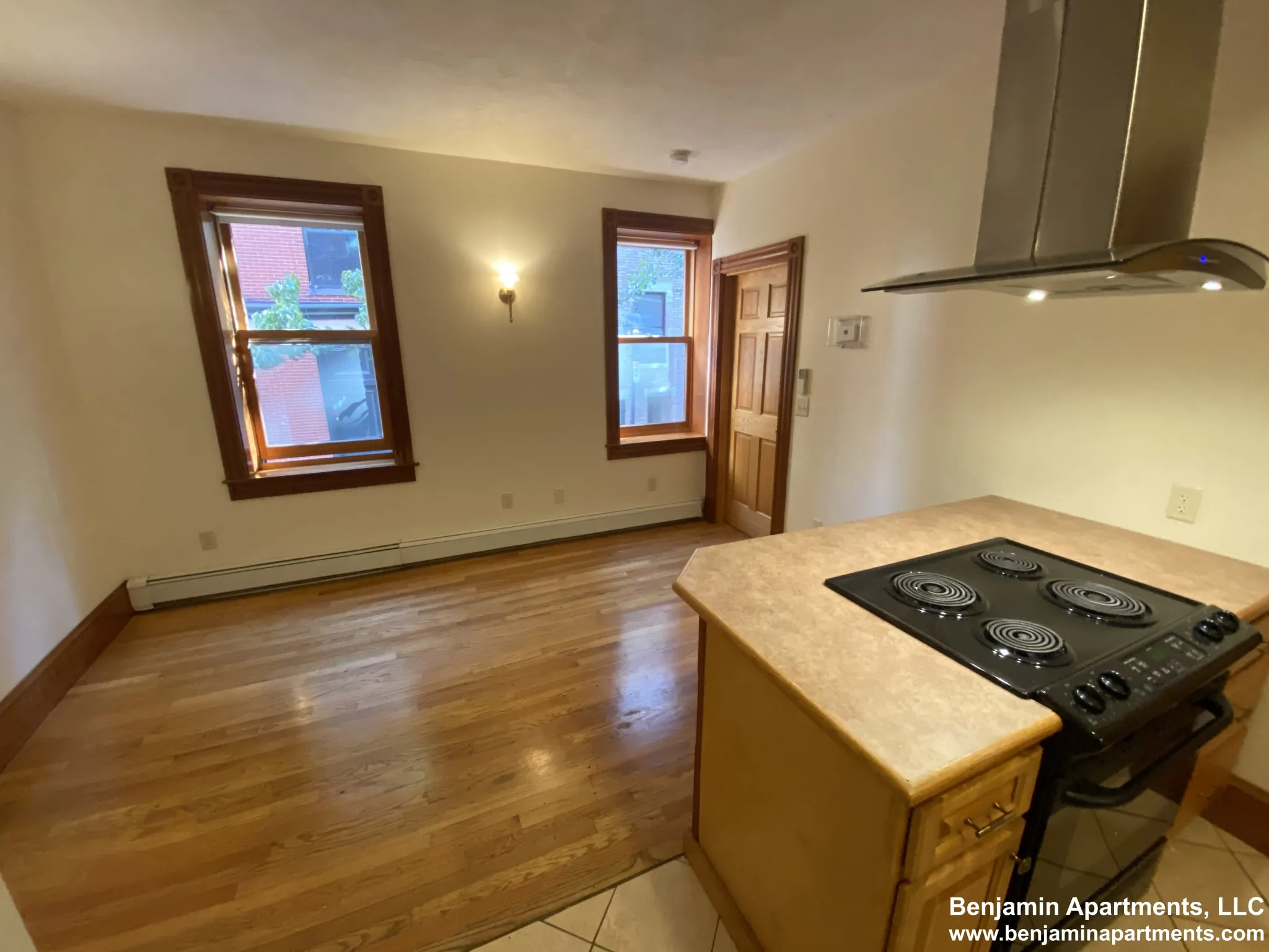 97 Myrtle St, Beacon Hill