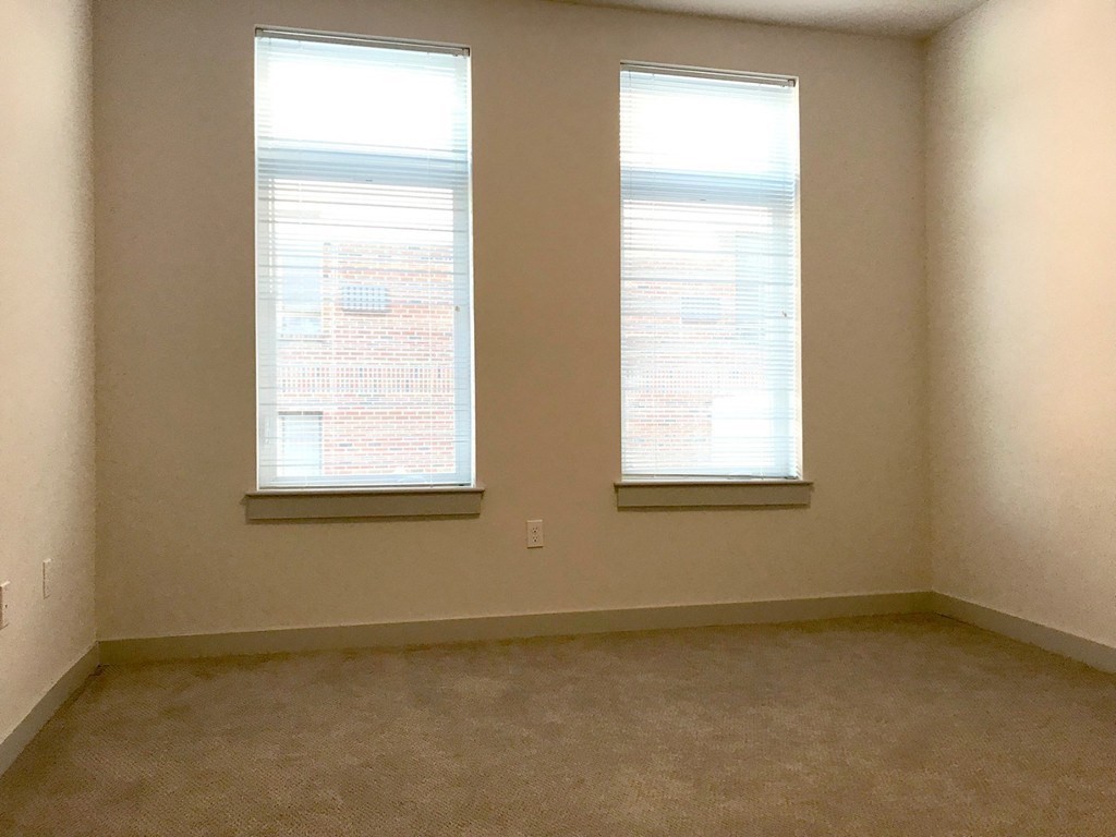 99 Tremont St, Brighton