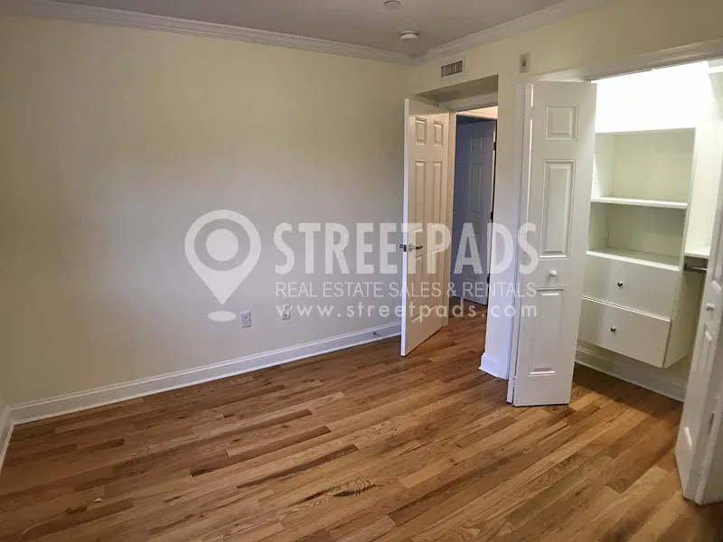 55 Langdon St, Neighborhood Nine
