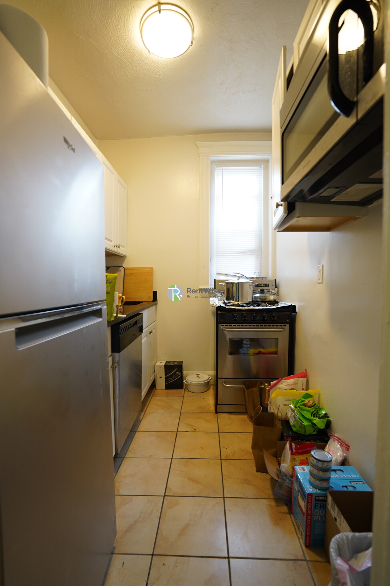 82 Brainerd Rd, Allston