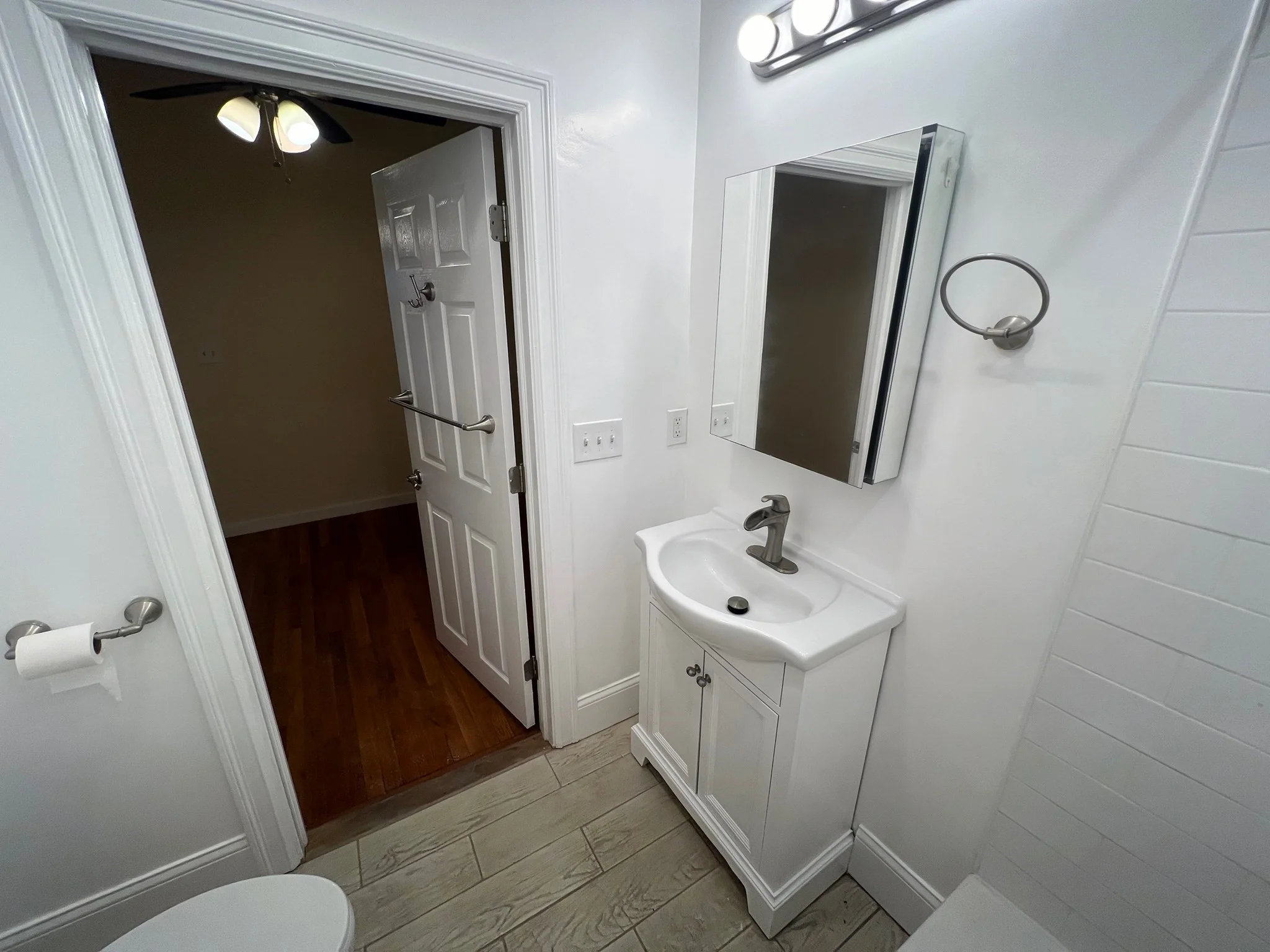 2 Otis St, East Somerville