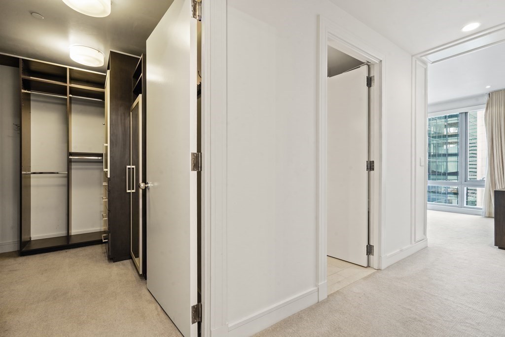 500 Atlantic Ave, Waterfront