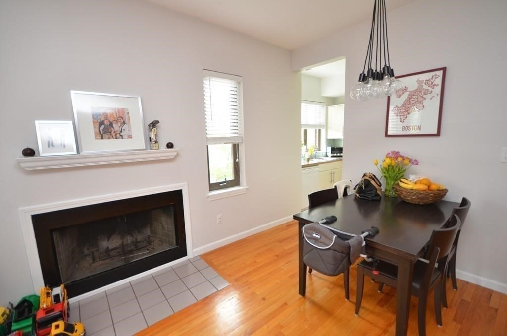 110 Strathmore Rd, Brighton