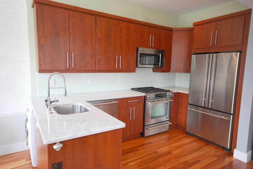 655 Tremont St, South End