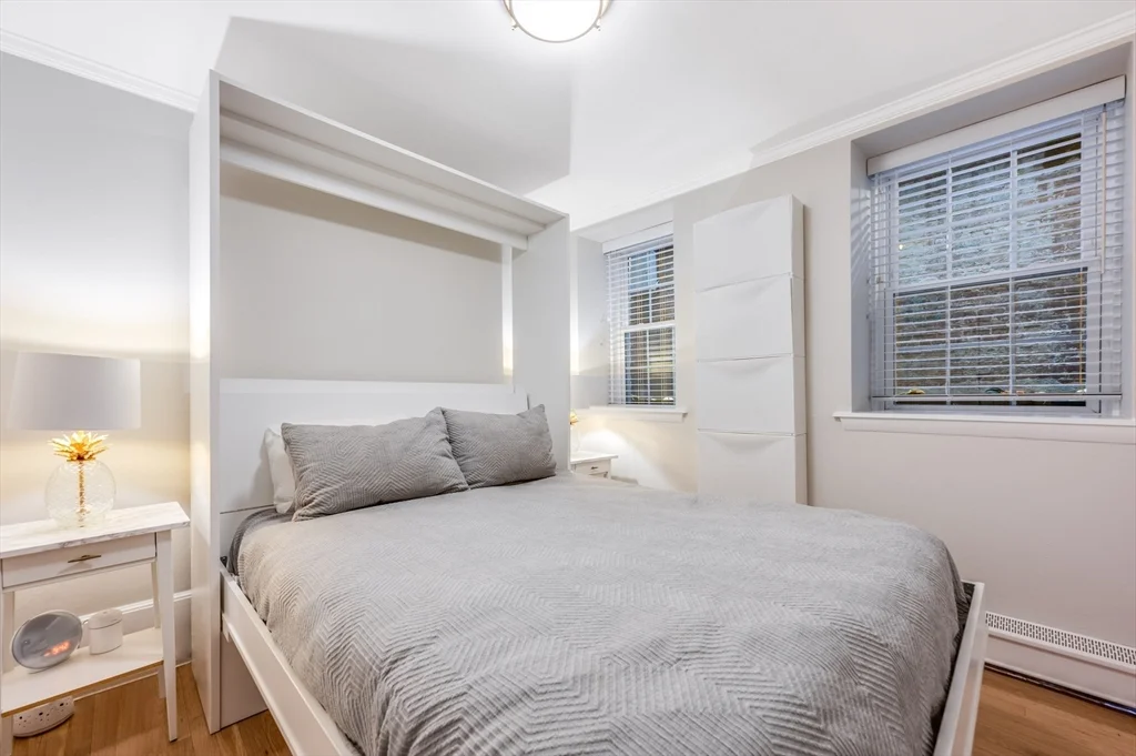 45 1/2 Garden St, Beacon Hill